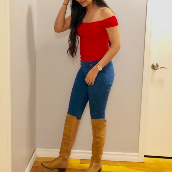 Top - Picture 2 of 2